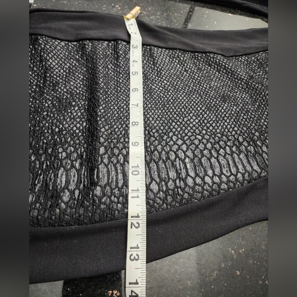 H&M DIVIDED Bodycon Black/Animal Pattern Fitted Long Sleeve Mini Dress. Size: 4 - Picture 8 of 8